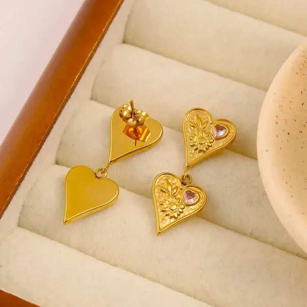 Gold_Dual_Heart_Drop_Earrings_For_Women